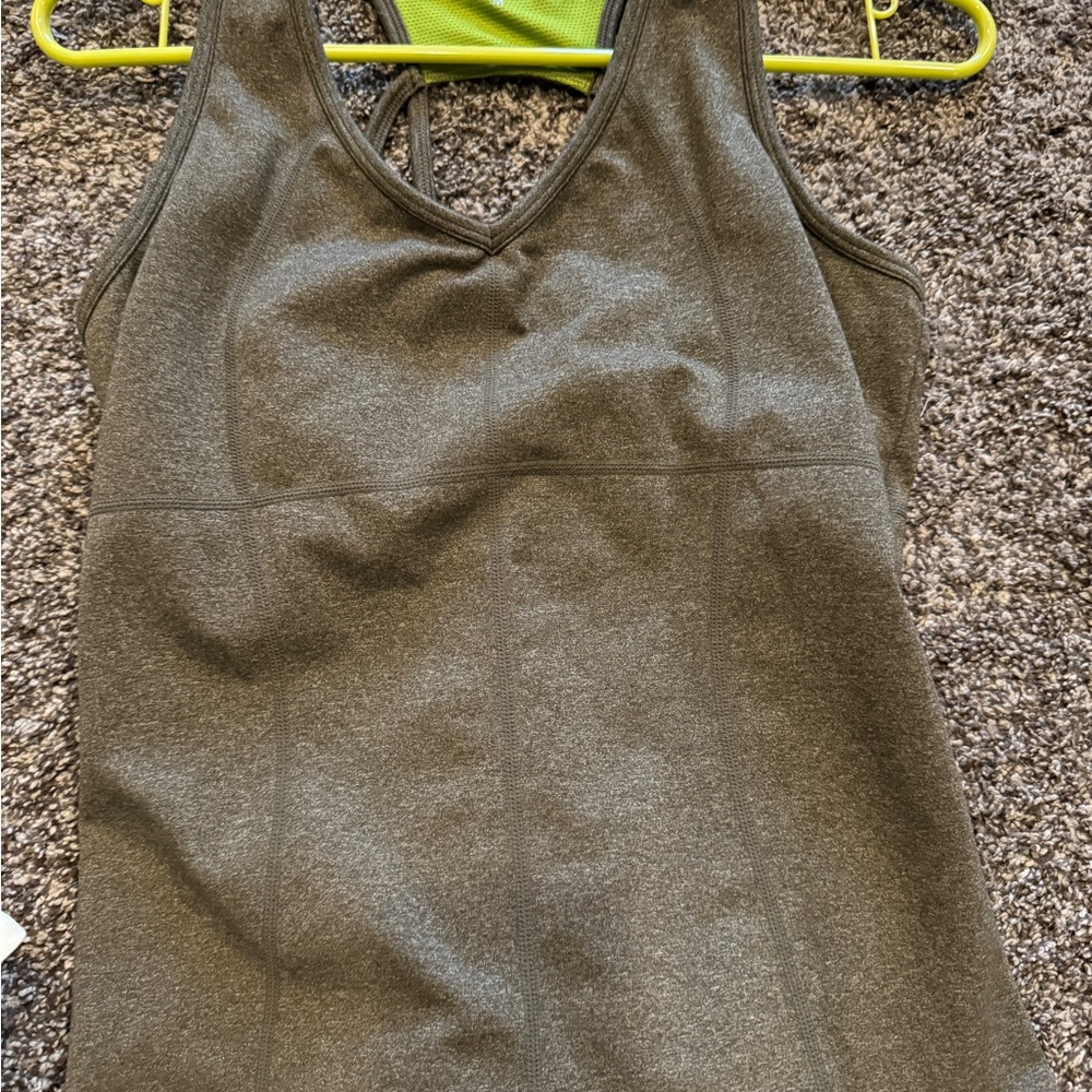Athleta Brown V Neck Tank size M